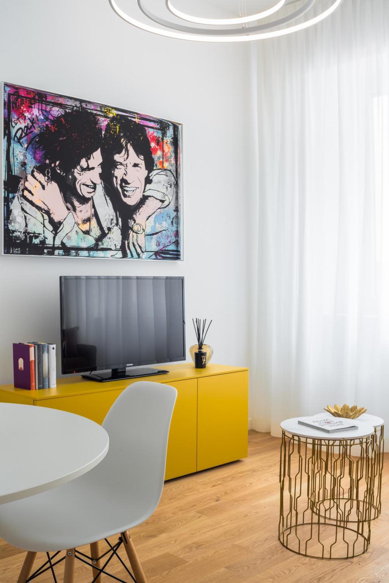 San Babila Design Apartment R&R Mediolan Zewnętrze zdjęcie