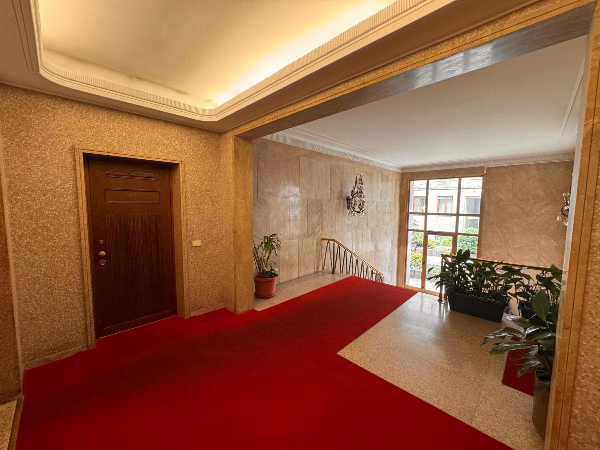 San Babila Design Apartment R&R Mediolan Zewnętrze zdjęcie